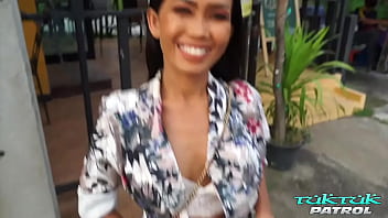 Filipinang Malibog na si Noki, Handang Ialay ang Buong Katawan sa Puting Turista
