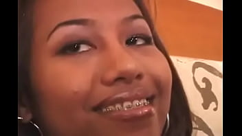 Pinay-Jamaican wild passion in bed