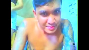 Pinay Na Nag-aalab Ang Puso At Katawan